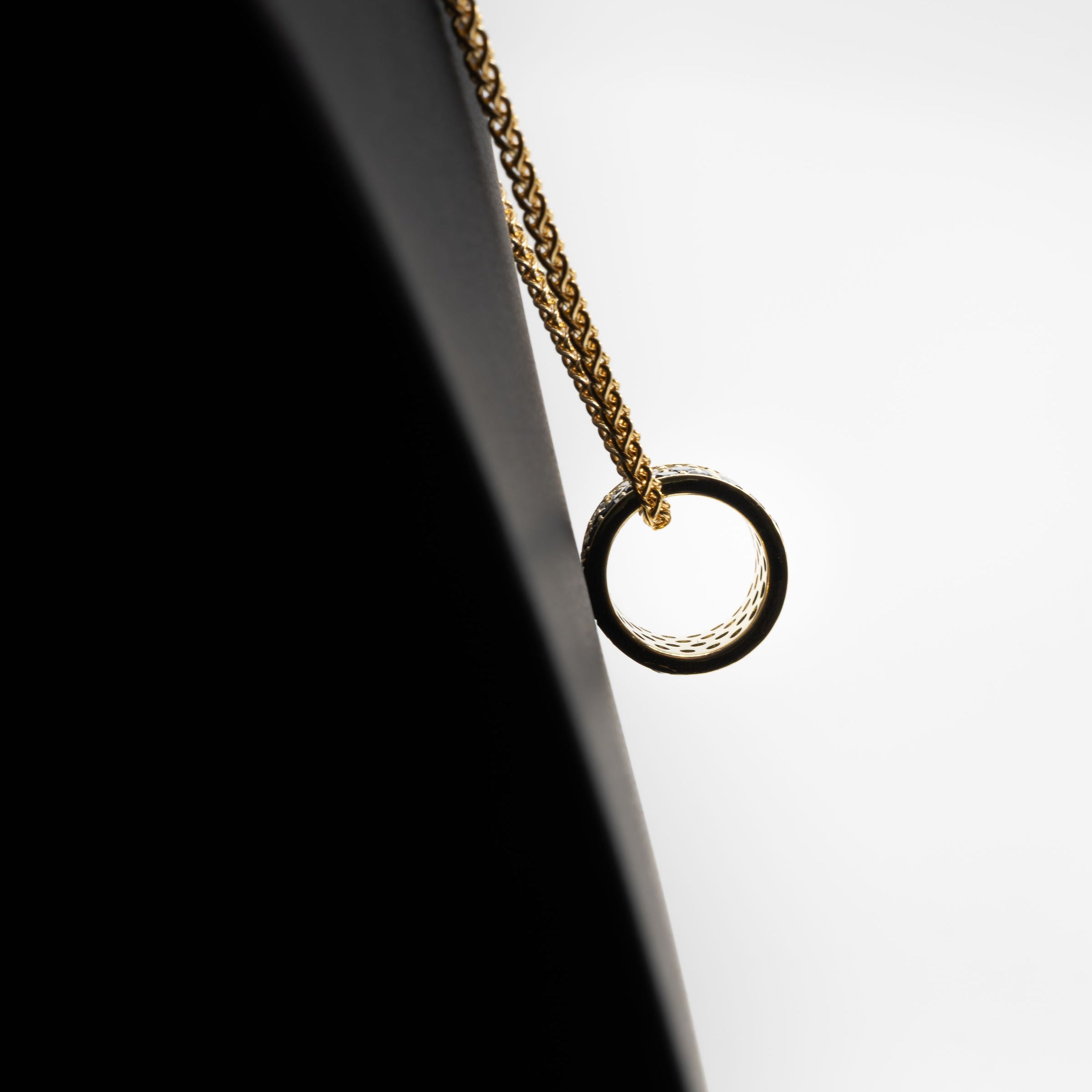 Eclipse Ring Pendant Chain